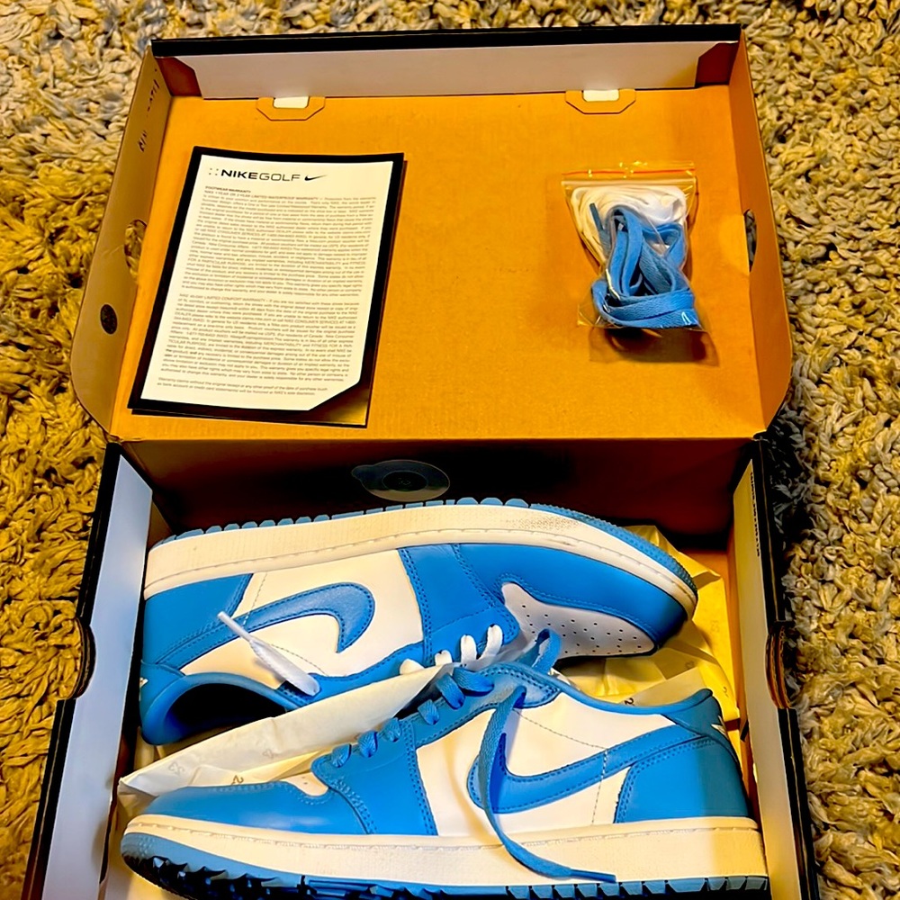 AIR JORDAN 1 LOW G size 10.5